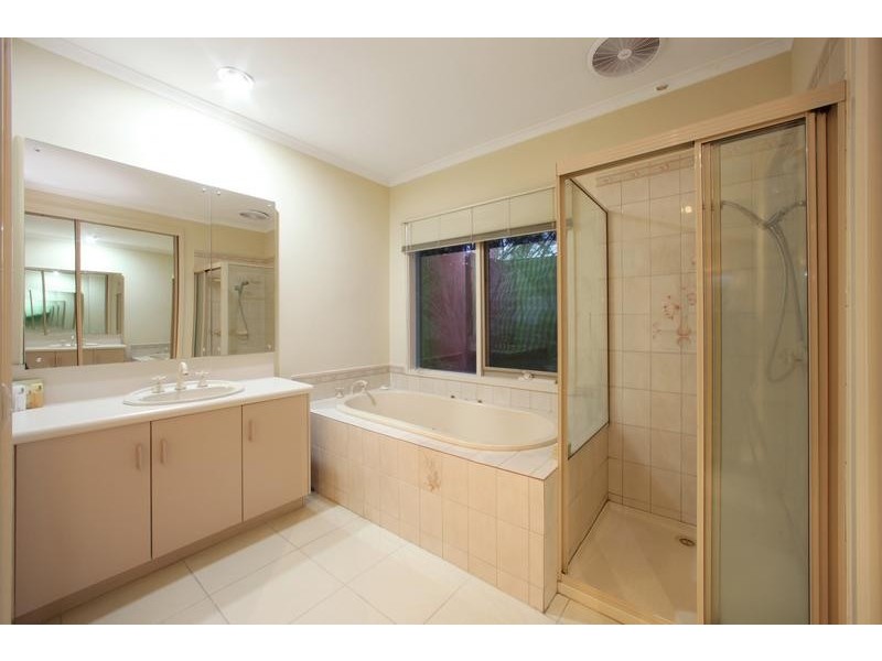 55 Clondara Drive, Rowville VIC 3178