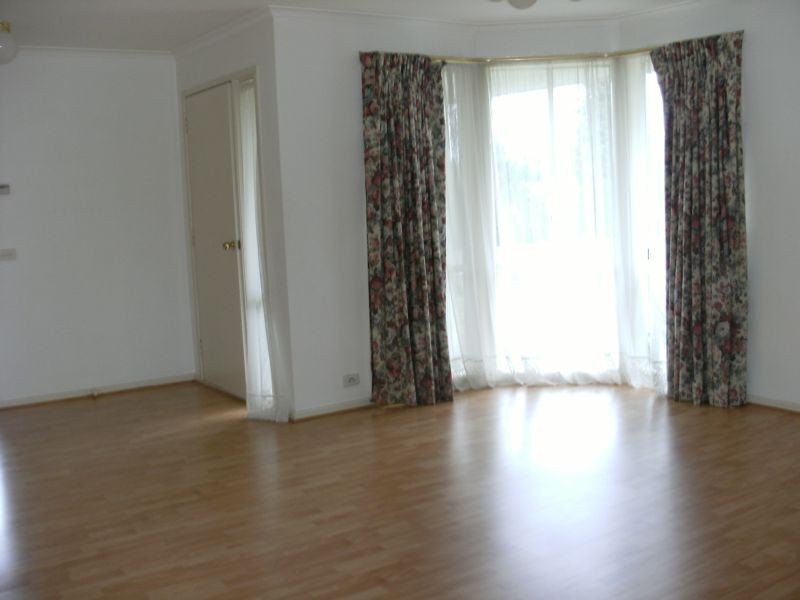 1 Pia Drive, Rowville VIC 3178