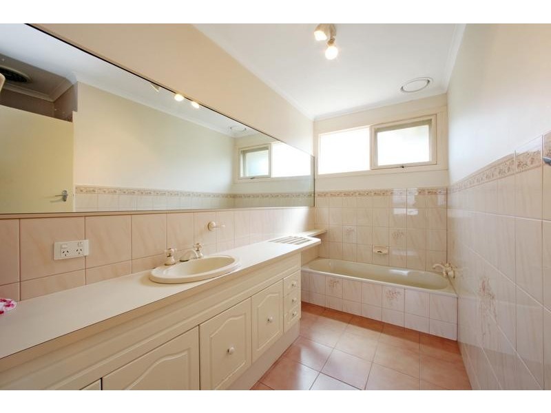 103 O’Connor Road, Knoxfield VIC 3180