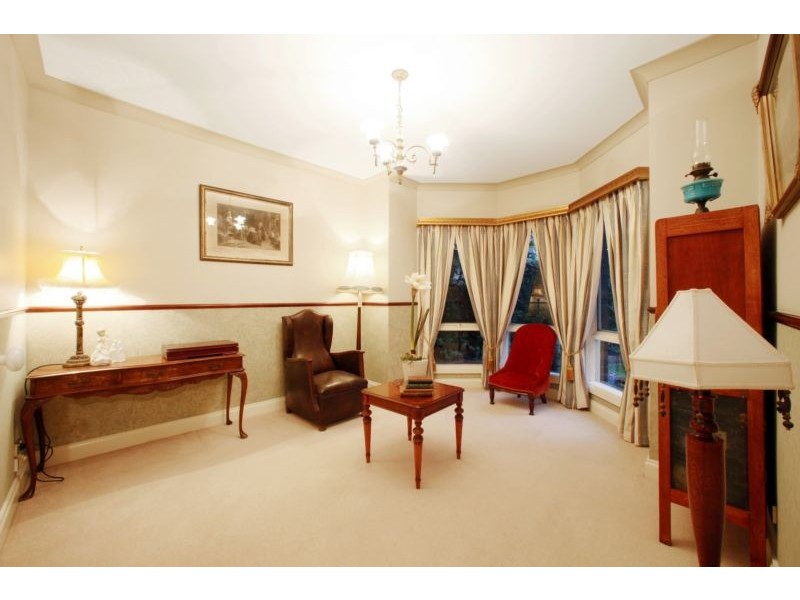 6 Glenn Court, Rowville VIC 3178