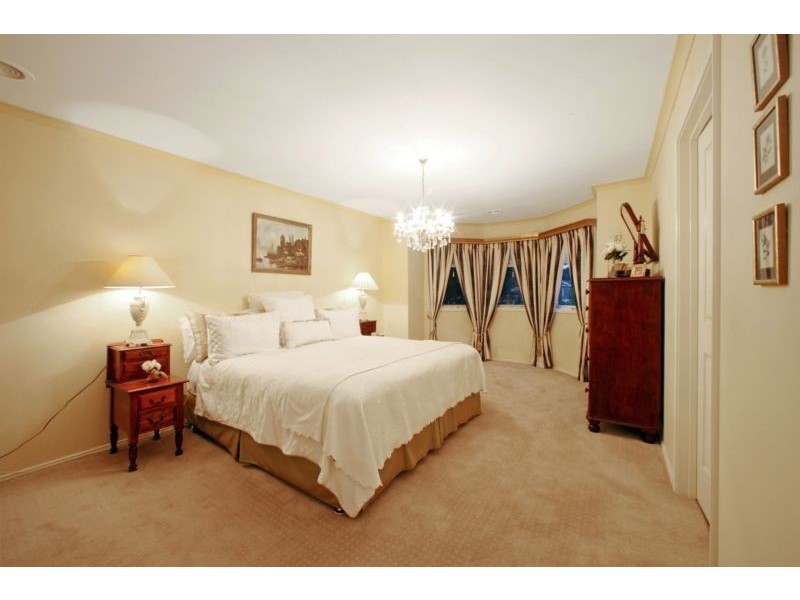 6 Glenn Court, Rowville VIC 3178