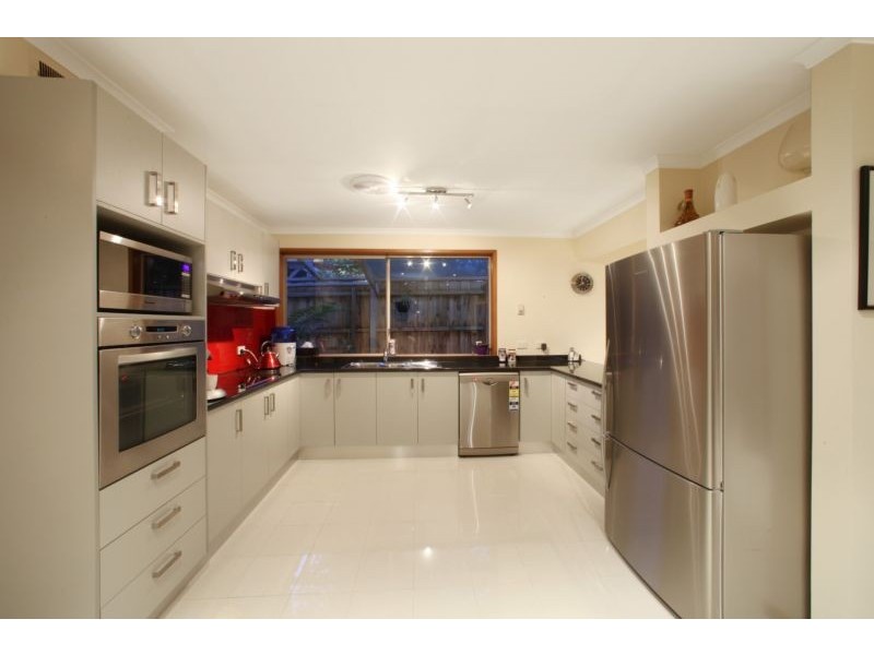 106 Bridgewater Way, Rowville VIC 3178