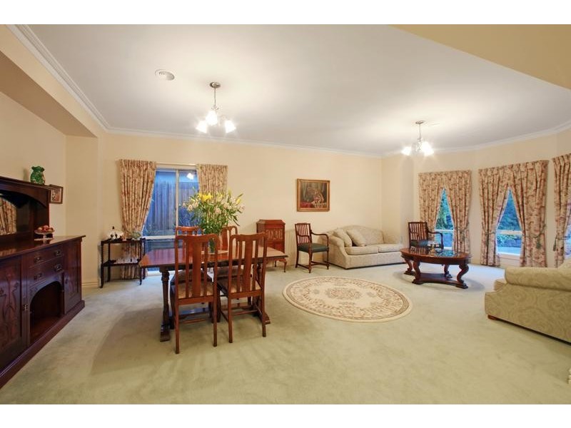 6 Pendelton Place, Lysterfield VIC 3156