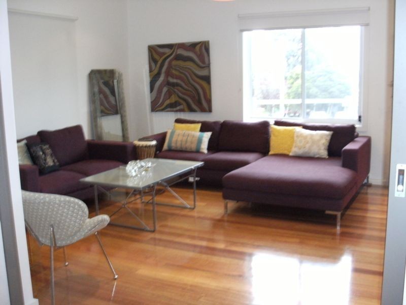 2/21 Gabrielle Court, Ferntree Gully VIC 3156