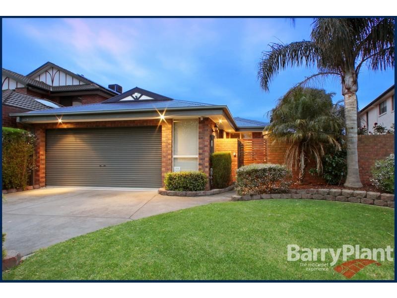5 Moama Place, Rowville VIC 3178