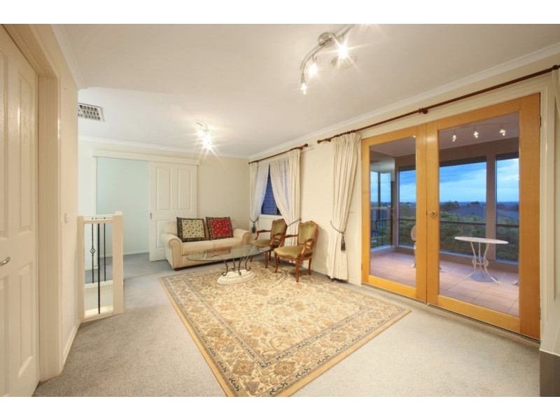 84 Oaktree Rise, Lysterfield VIC 3156