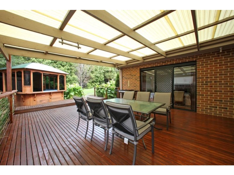 84 Oaktree Rise, Lysterfield VIC 3156