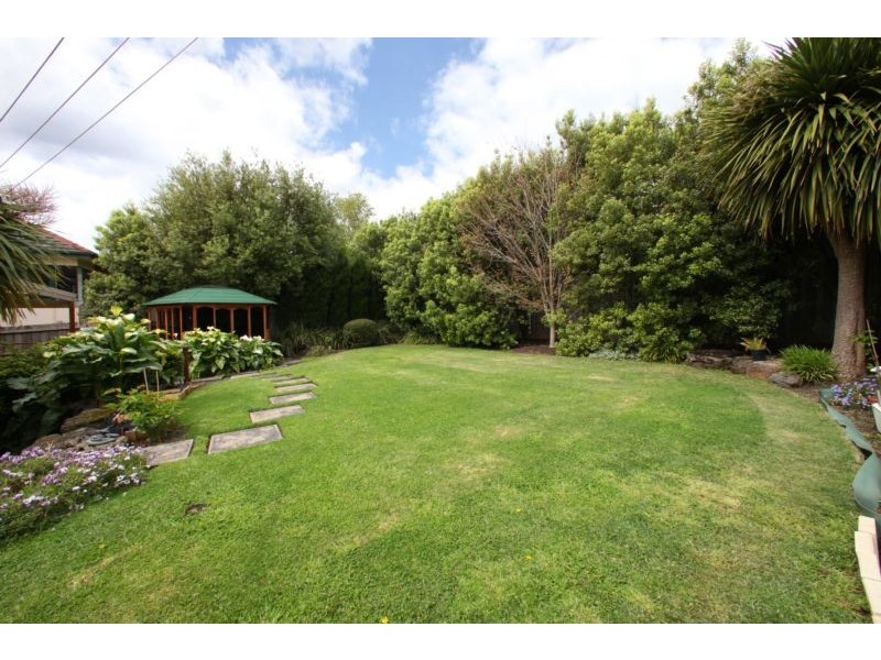 84 Oaktree Rise, Lysterfield VIC 3156