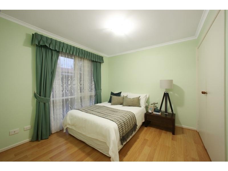 8 Jindabyne Court, Lysterfield VIC 3156