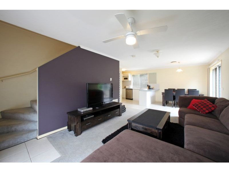 4/24-26 Napoleon Road, Ferntree Gully VIC 3156