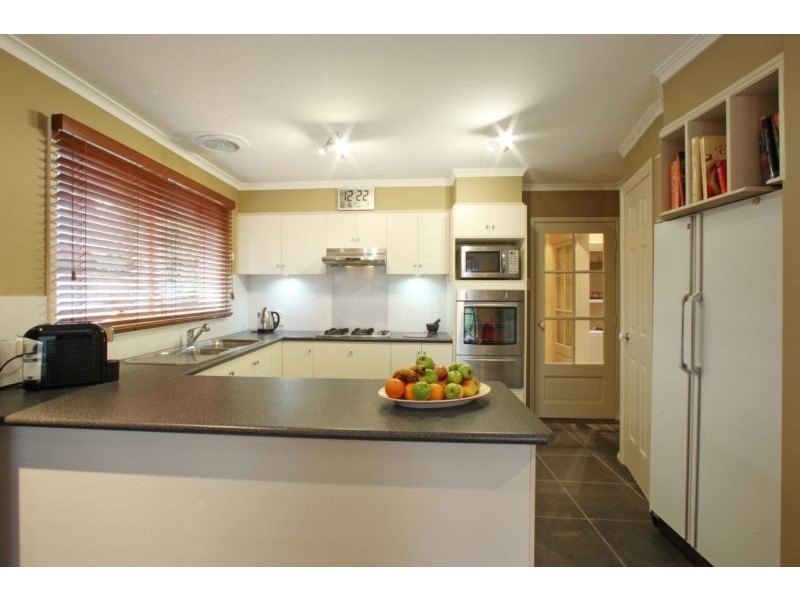 75 Adele Avenue, Ferntree Gully VIC 3156