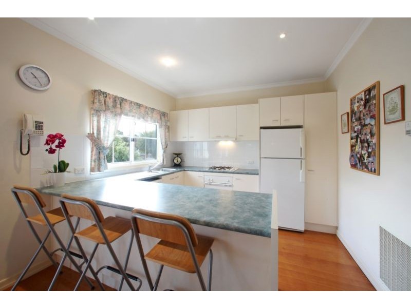 2/25 Bales Street, Ferntree Gully VIC 3156