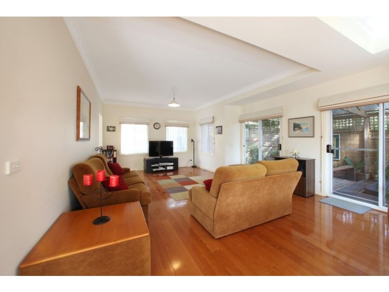 2/25 Bales Street, Ferntree Gully VIC 3156