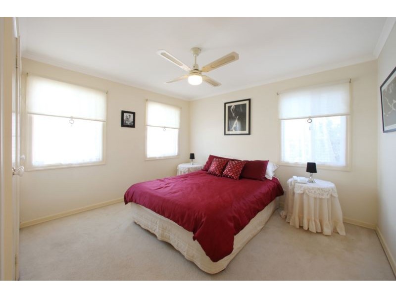 2/25 Bales Street, Ferntree Gully VIC 3156