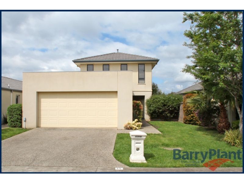 35 Sovereign Manors Crescent, Rowville VIC 3178