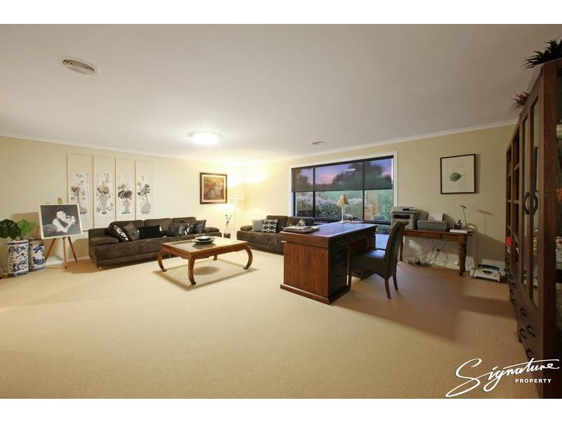 3 Hillside Court, Lysterfield South VIC 3156