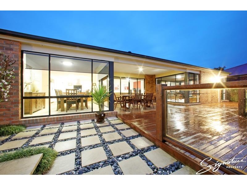 3 Hillside Court, Lysterfield South VIC 3156