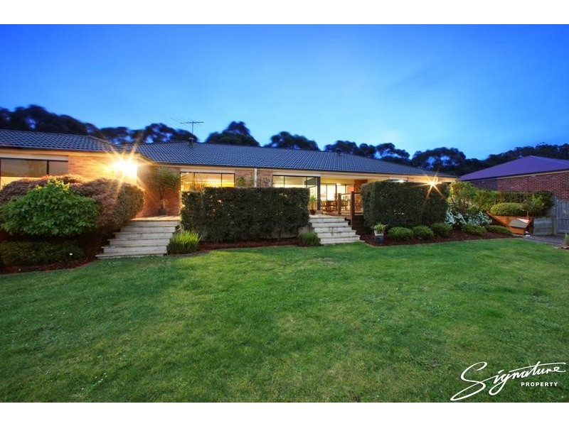 3 Hillside Court, Lysterfield South VIC 3156