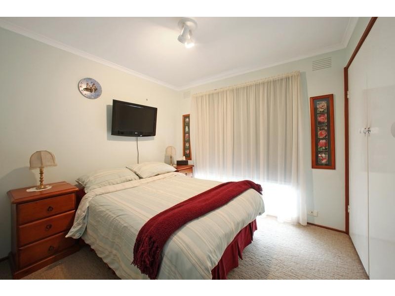 22 Loxton Avenue, Wantirna South VIC 3152