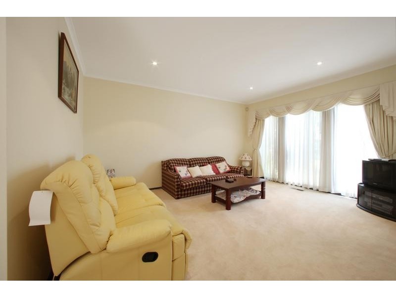 55 Airedale Way, Rowville VIC 3178