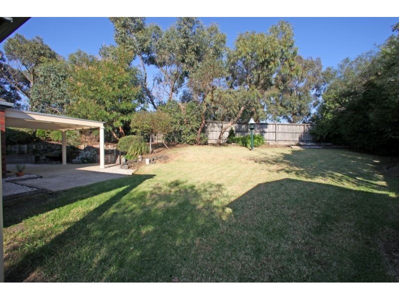 4 Jenna Court, Rowville VIC 3178