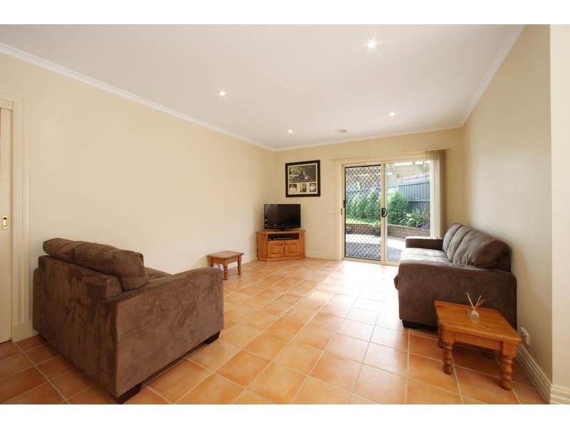 18 Lexington Close, Rowville VIC 3178