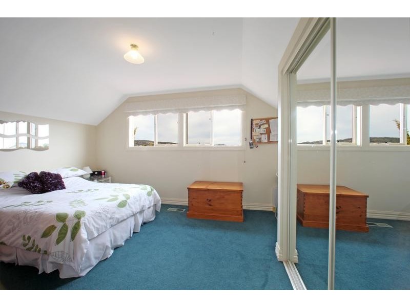 18 Lexington Close, Rowville VIC 3178