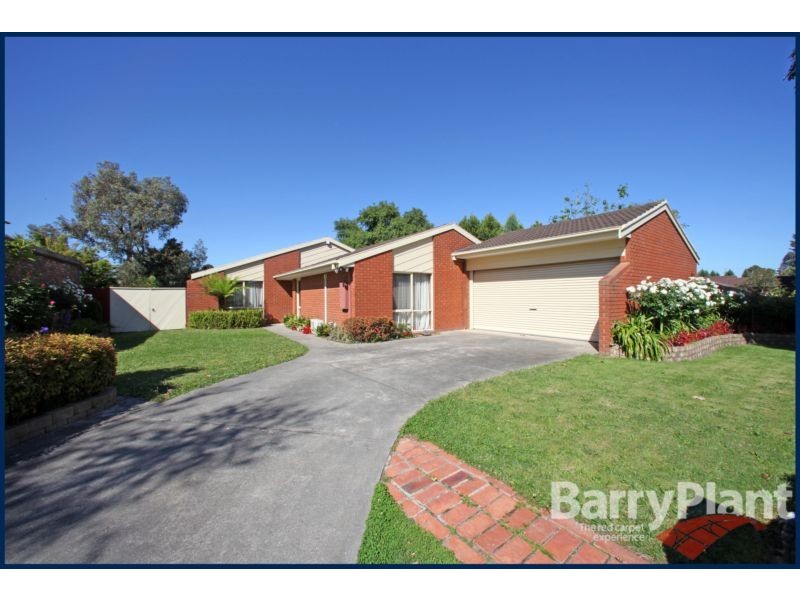 21 Halsbury Drive, Rowville VIC 3178