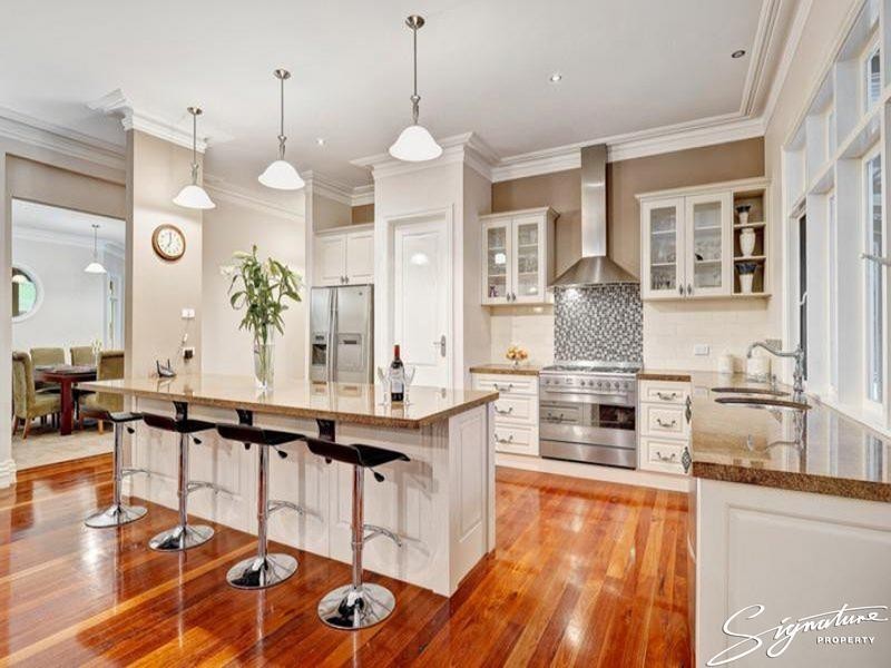 183 Emerald-Monbulk Road, The Patch VIC 3792