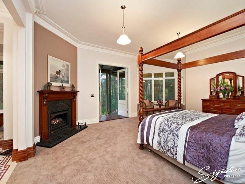 183 Emerald-Monbulk Road, The Patch VIC 3792