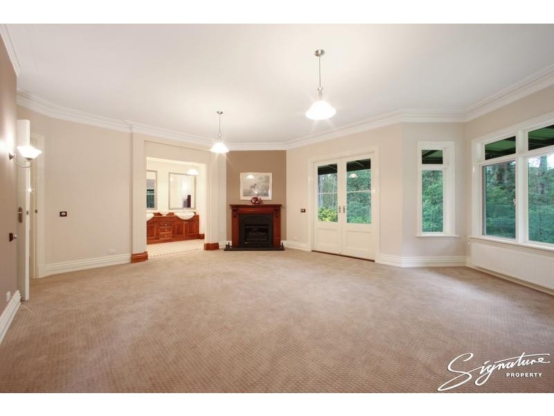 183 Emerald-Monbulk Road, The Patch VIC 3792