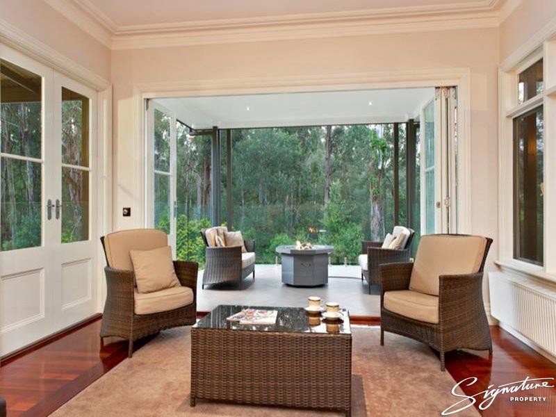 183 Emerald-Monbulk Road, The Patch VIC 3792