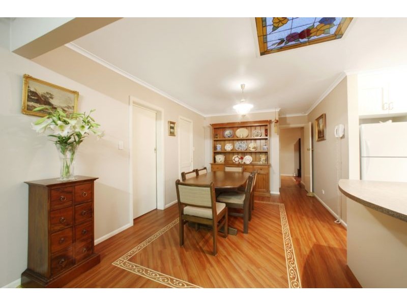 64 King Parade, Knoxfield VIC 3180