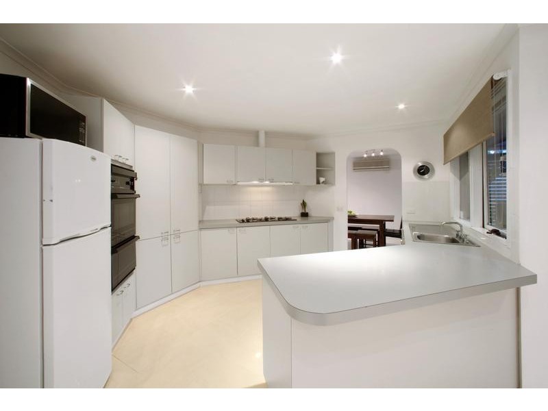 1 Santed Court, Rowville VIC 3178