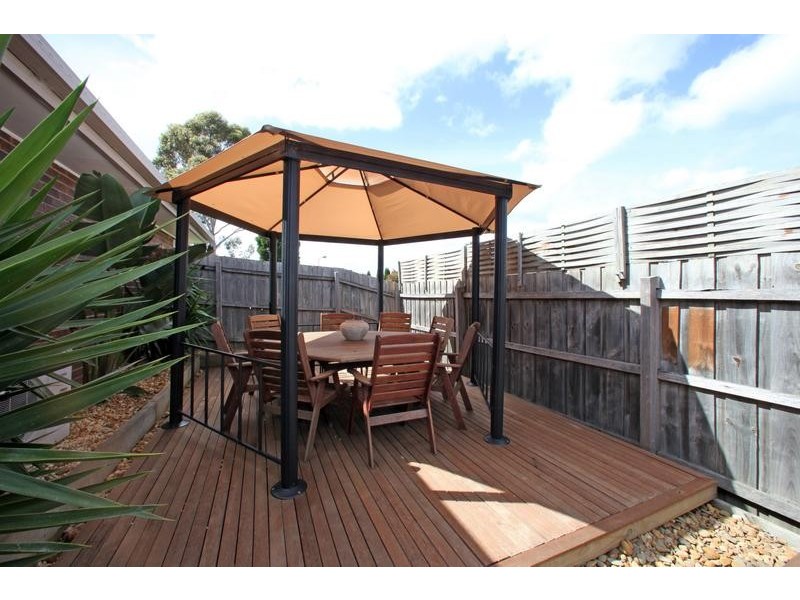 1 Santed Court, Rowville VIC 3178