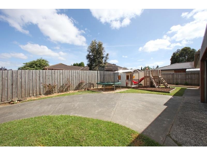 1 Santed Court, Rowville VIC 3178