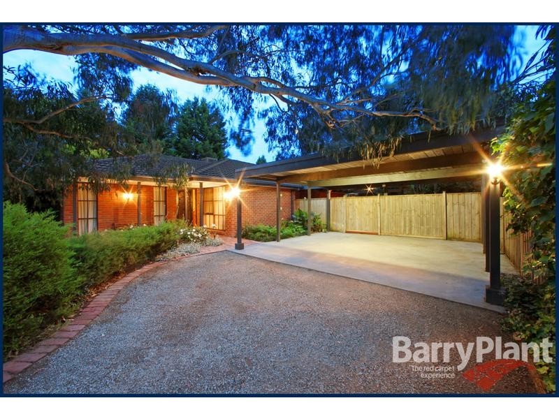 10 Trevena Close, Rowville VIC 3178