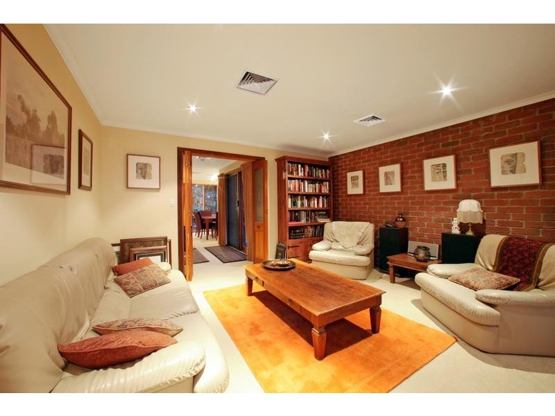 10 Trevena Close, Rowville VIC 3178