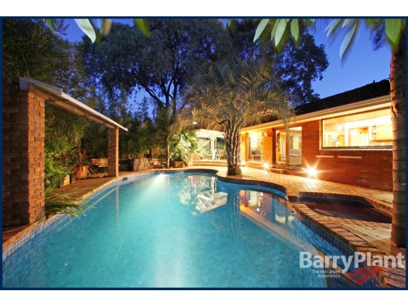 1 Dewar Court, Ferntree Gully VIC 3156