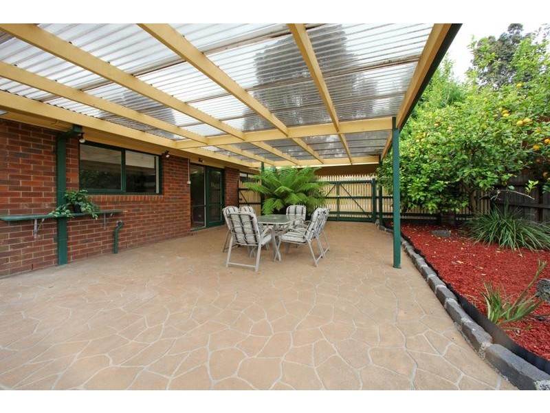 147 Dandelion Drive, Rowville VIC 3178