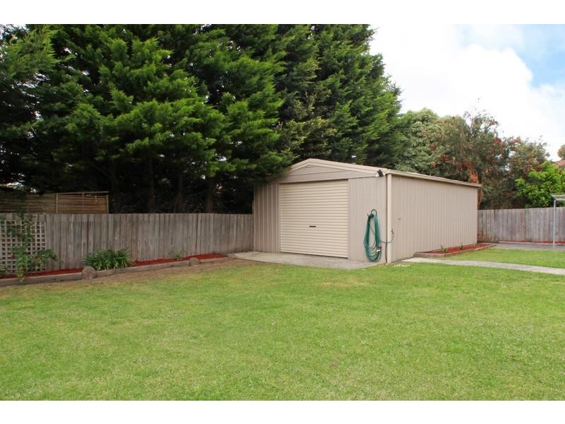 147 Dandelion Drive, Rowville VIC 3178