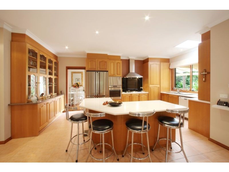 23 Camphor Close, Lysterfield VIC 3156