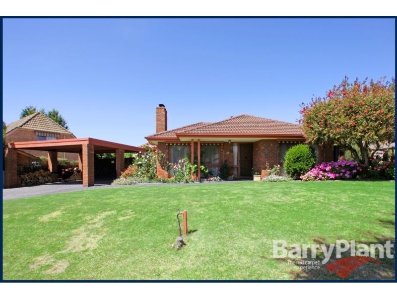 67 Mantung Crescent, Rowville VIC 3178