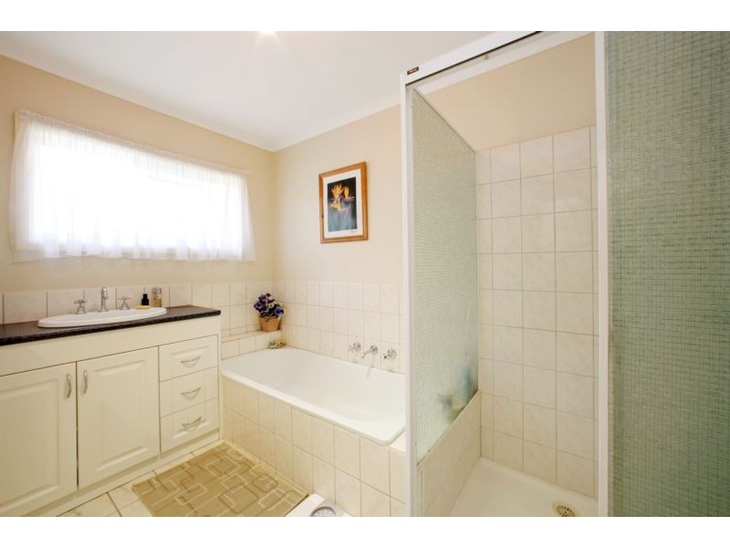 22 Jackie Close, Rowville VIC 3178