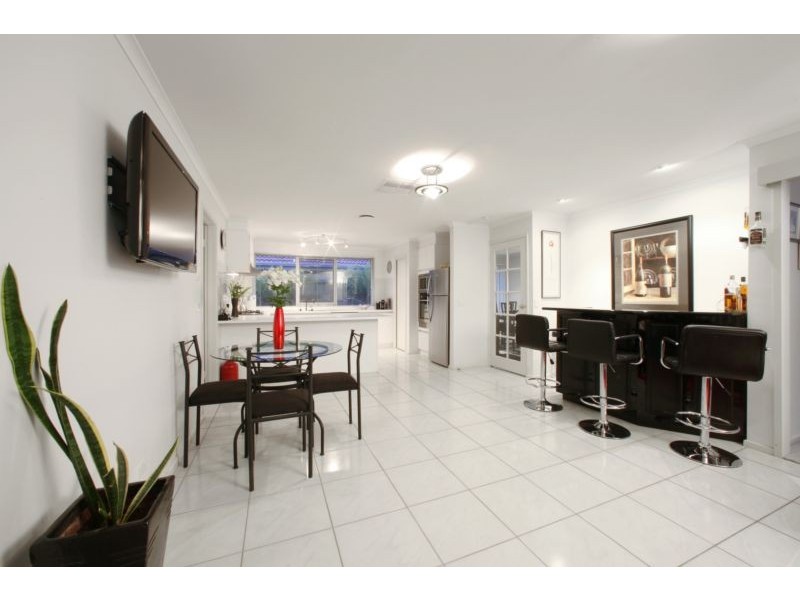 15 Wyandra Way, Rowville VIC 3178