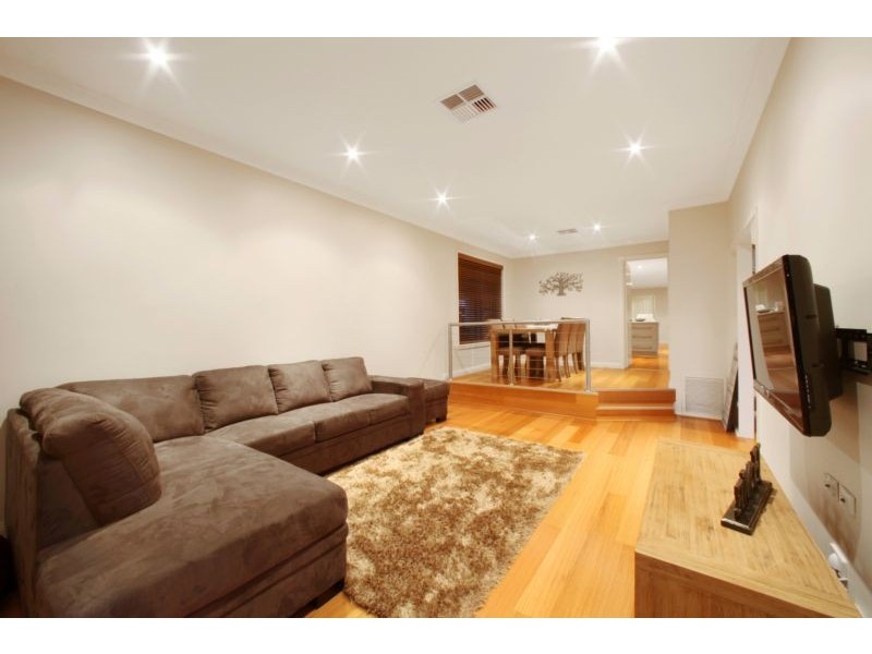 5 Holme Road, Ferntree Gully VIC 3156