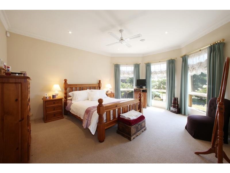 2 Stonnington Court, Lysterfield VIC 3156