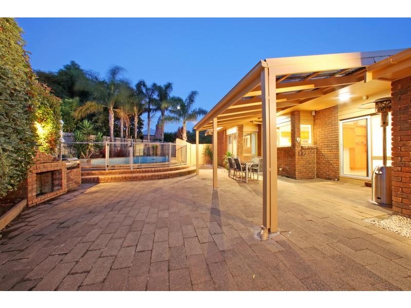 5 Priscilla Court, Wantirna VIC 3152