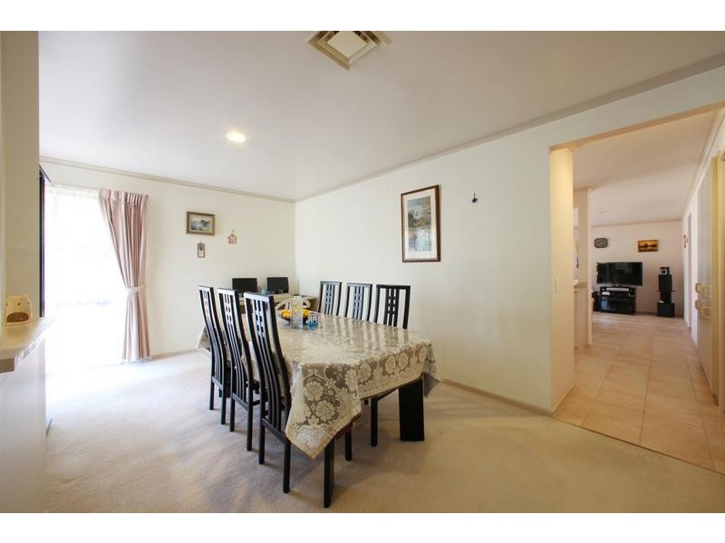 4 Morton Place, Rowville VIC 3178