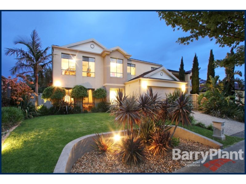 30 Langhorne Crescent, Rowville VIC 3178